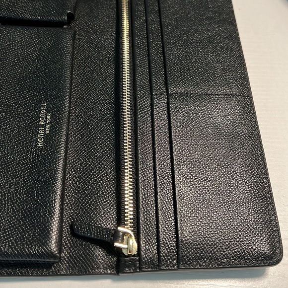 Henri Bendel Uptown Wallet - Picture 4 of 7